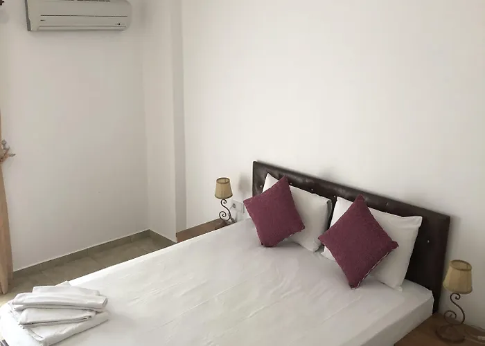 Veranda בוזבורון