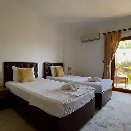 Veranda 3*